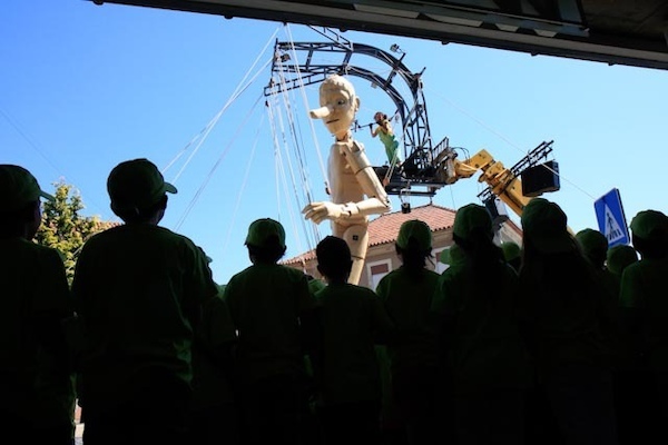 A Fantástica História de uma Criança Chamada Pinóquio