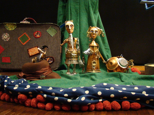 Benilde Bzzzoira Benilde Bzzzoira