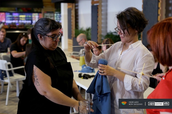 Marionetas de Fios - Cruzes Cruzeta Marionetas de Fios - Cruzes Cruzeta