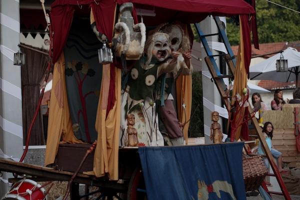 Entre Lugares Entre Lugares