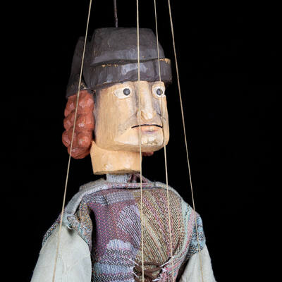 316 | Montra Mar~Marionetas