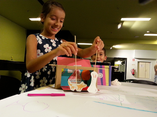 Paper Puppets - Box of Entangled Stories Paper Puppets - Box of Entangled Stories