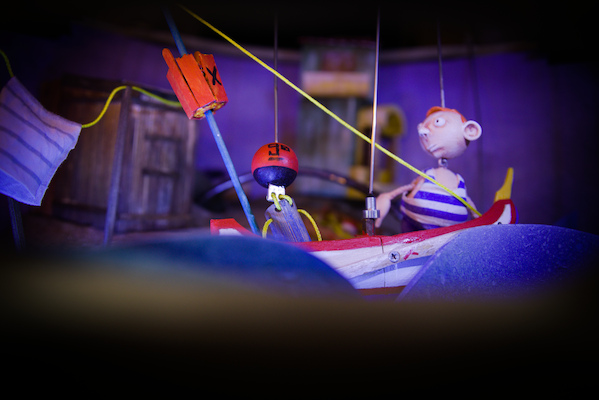 Salt Hands - Lambe Lambe Salt Hands - Lambe Lambe