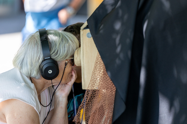 Salt Hands - Lambe Lambe Salt Hands - Lambe Lambe