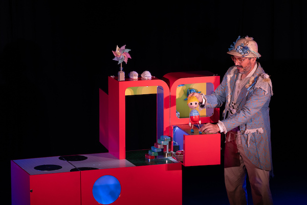 The boy who lived by the sea The boy who lived by the sea