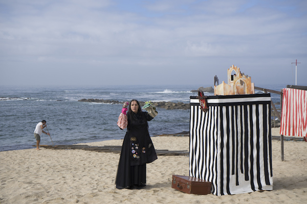 Robertos Theater Robertos Theater