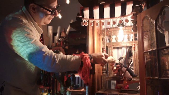 Câmera! Marionetas!… Ação!