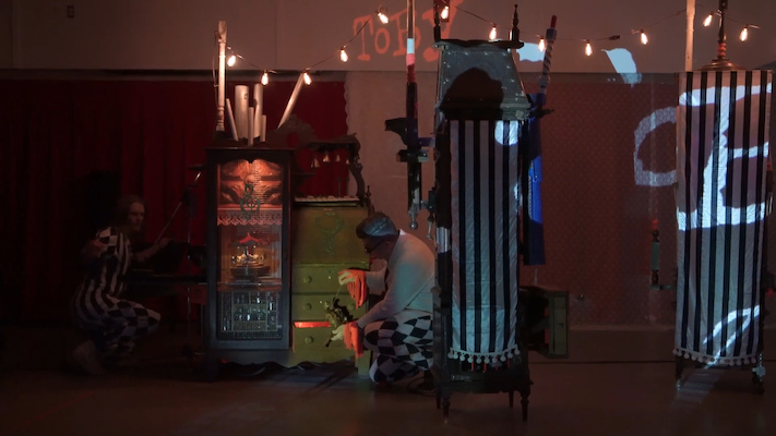 Câmera! Marionetas!… Ação!